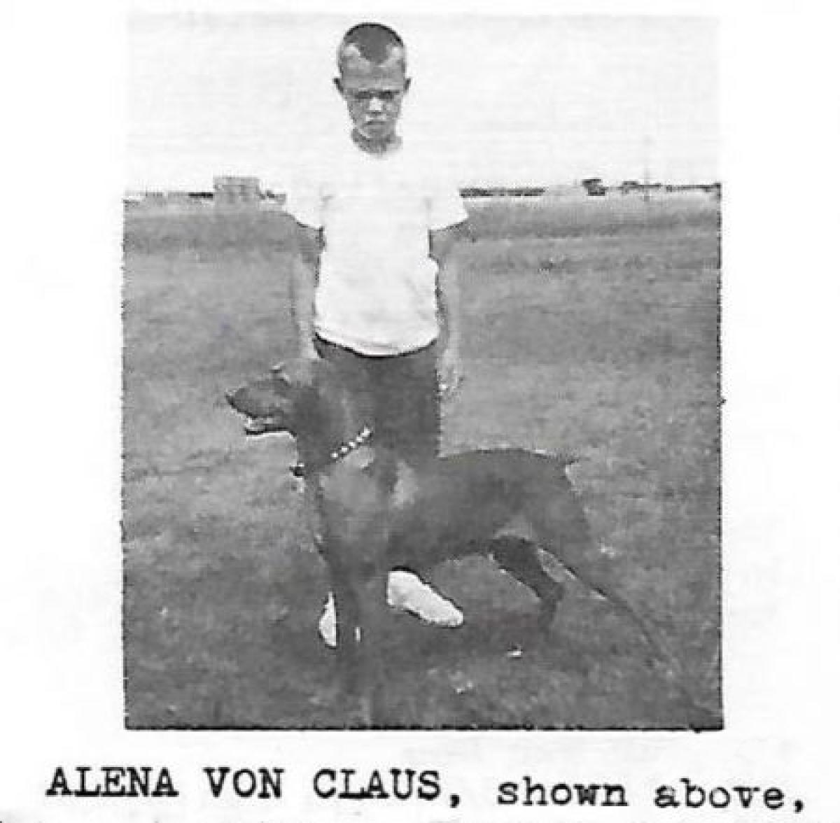 Alena v Claus
