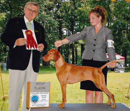 Szizlin Autumn's Joy Kaya Happy Tails
